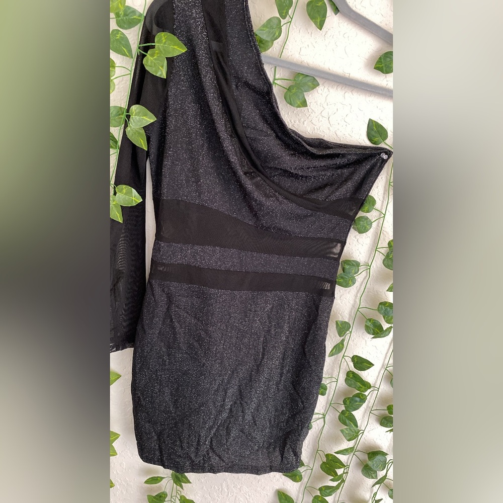 Elegant Black Glitter Dress